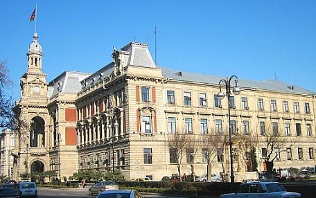 Счетная палата проведет проверку в мэрии Баку